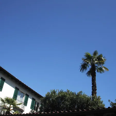 Arcadia ホテル 2*