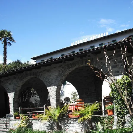 Arcadia ホテル 2*